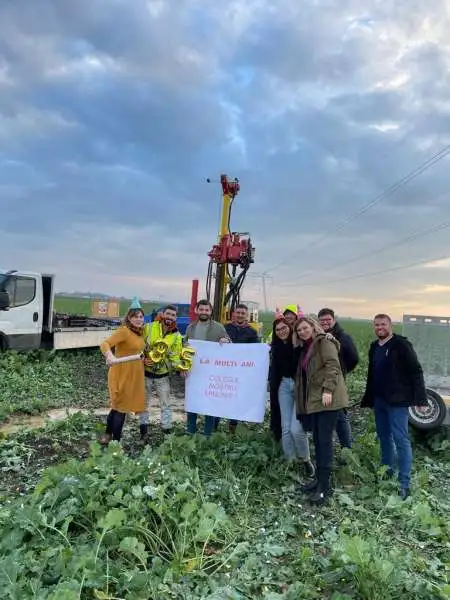 Imagine pentru:Lucrări de foraj pentru investigare sol, apa, micropiloțigalerie