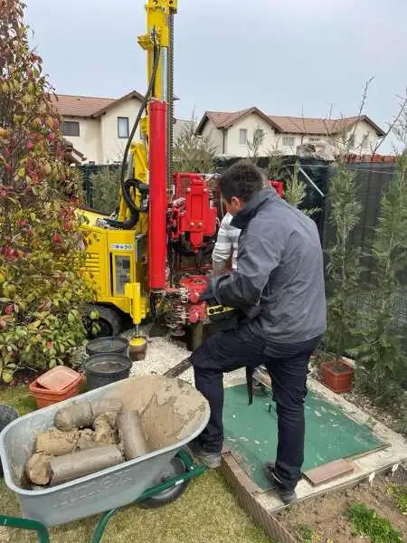 Imagine pentru:Lucrări de foraj pentru investigare sol, apa, micropiloțigalerie
