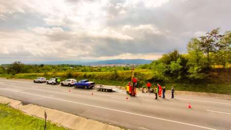 Imagine pentru:Lucrări de foraj pentru investigare sol, apa, micropiloțigalerie