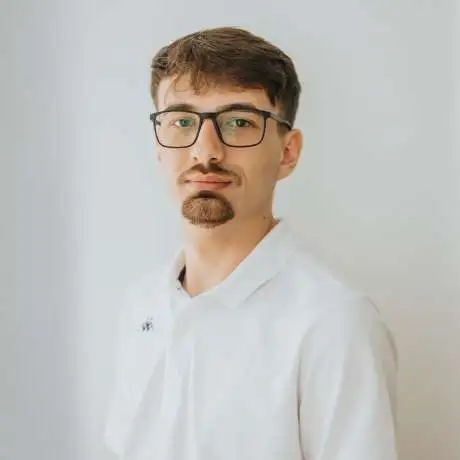 Imagine pentruBogdan Axinte